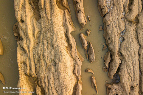حال پریشان رودخانه« تجن»