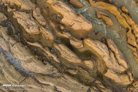 حال پریشان رودخانه« تجن»