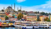 لیر ببریم یا دلار؟ سئوال تمامی مسافران ترکیه