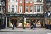 بازگشایی کتابفروشی‌ها در برنامه‌های دولت انگلیس