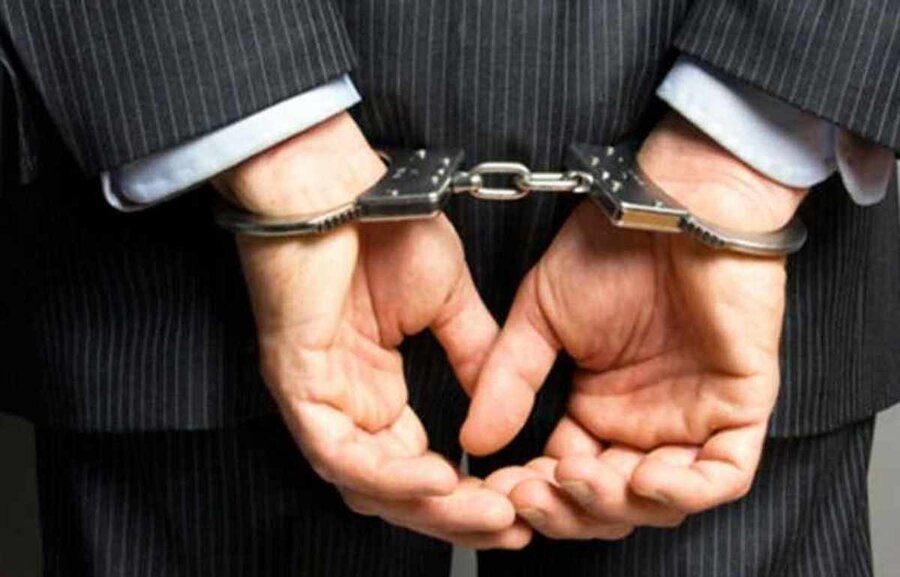 دستگیری فروشنده اشياء عتيقه تقلبی در شهرستان پردیس