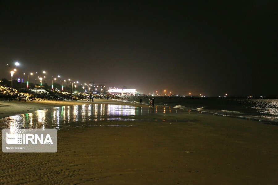 شب‌های روشن ساحل بندرعباس