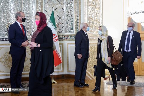 دیدار وزیران امور خارجه ایرلند و ایران