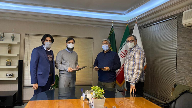 تفاهم مرکز گسترش با آستان قدس