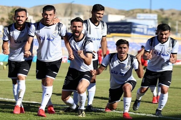 گل نفت مسجد سلیمان