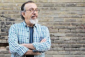 طبقه تازه به دوران رسیده را با آوردن ستارگان سینما و تلویزیون به تئاتر کشاندند