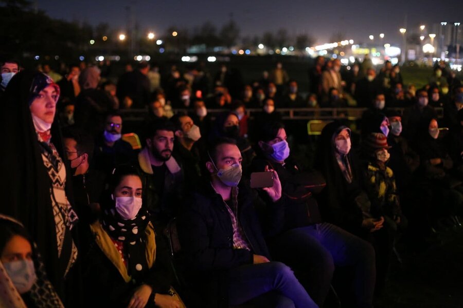 تصاویر | دومین شب کنسرت رایگان علیرضا قربانی در میدان آزادی