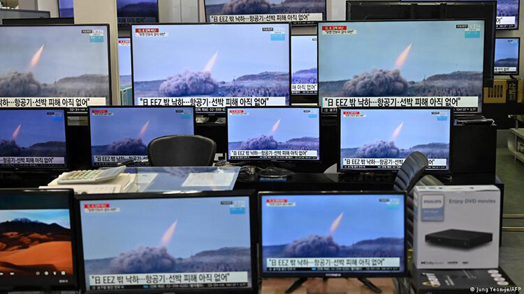 تصاویر | کیم جونگ-اون تهدید بایدن را با آزمایش موشک بالستیک پاسخ داد