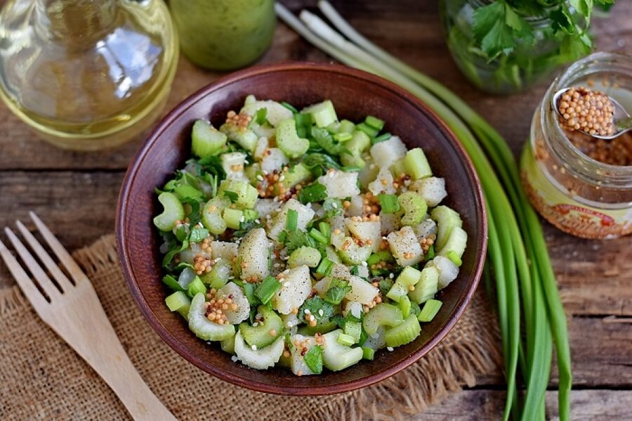 Potato salad with celery - سالاد کرفس و سیب‌زمینی - آشپزی - تغذیه
