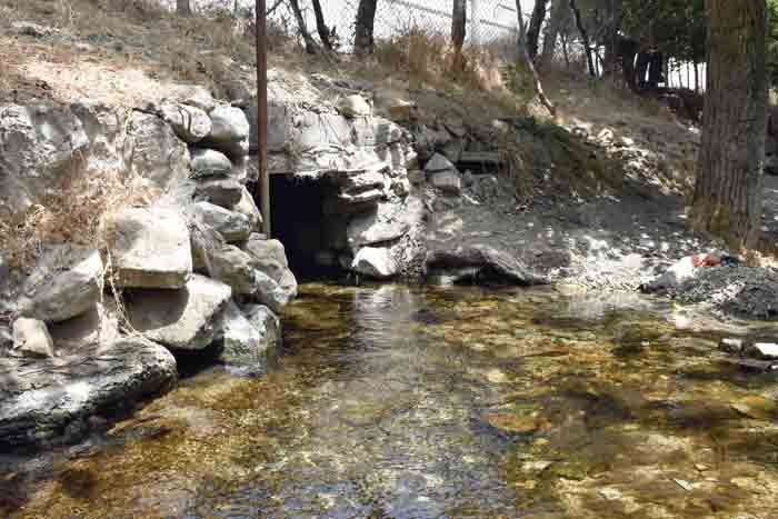  آب قنات چرخ آسیاب کاظم‌آباد را می‌چرخاند 