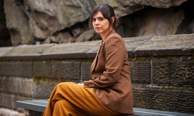 «والریا لوئیزلی»