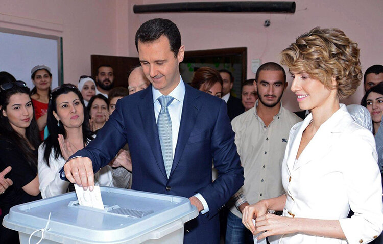 بشار اسد و همسرش اسما در انتخابات سوريه