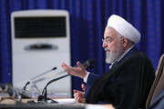 حسن روحانی: نباید کشور و نظام را رها کنیم