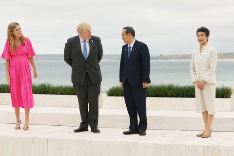 ماریکو سوگا همسر نخست‌وزیر ژاپن، یوشیهیده سوگا