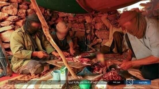 تصاویر | جنجال انتشار عکسهای داعشی عامل حمله تروریستی لیبی 