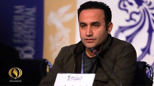 نوید محمودی