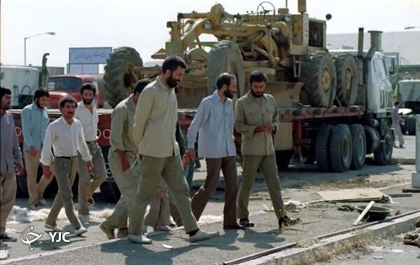 آتقی و پایی که در عملیات مهندسی جا ماند | شهیدی که مدالش را از دست پسر شاه نگرفت