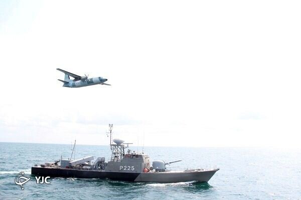 قدرت نمایی پهپادها و ناوهای موشک انداز ارتش در دریای خزر