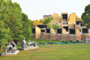 نماد معماری ایرانی در موزه هنرهای معاصر