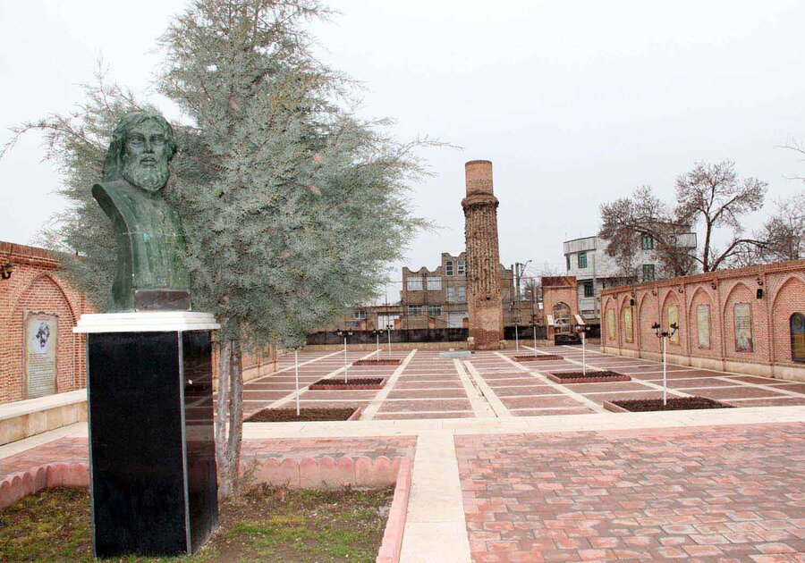 مقبره شمس تبریزی