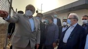 چابهاری‌ها اجازه ندادند وزیر بهداشت بیمارستان نیمه‌کاره را افتتاح کند | قیچی الکی نمی‌خواهیم