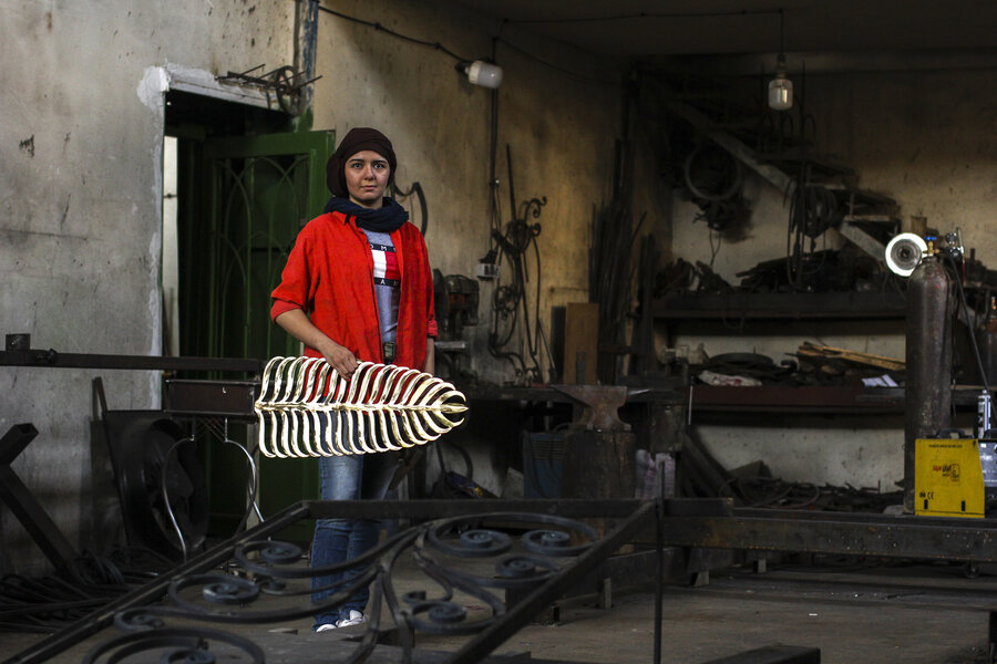 نقش هاي  برنز بر آرزوهاي شيرين كودكي