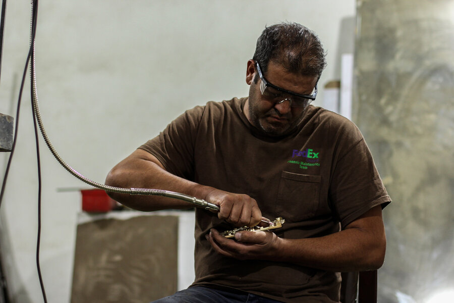 نقش هاي  برنز بر آرزوهاي شيرين كودكي