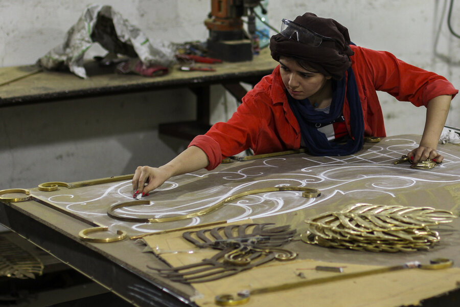 نقش هاي  برنز بر آرزوهاي شيرين كودكي