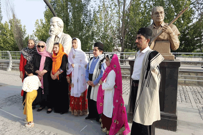نامداران بختیاری به دریاچه چیتگر آمدند