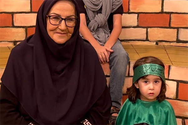 مجری رادیو پس از ۵۰ سال به تلویزیون آمد | قصه‌گویی با فضای محرم