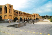 فرونشست به یک کیلومتری بناهای تاریخی اصفهان رسید | پدیده‌های نگران‌کننده در کف زاینده‌رود برای پل‌های تاریخی