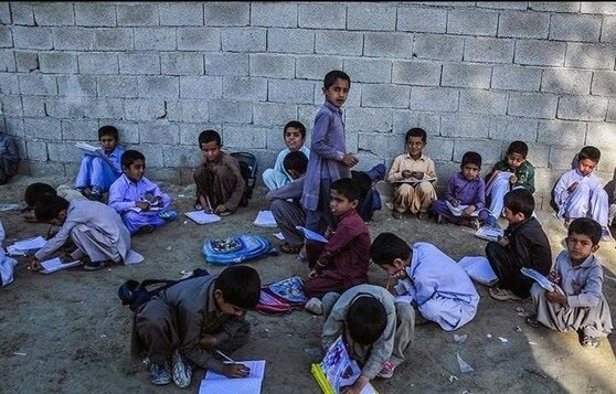 کمبود فضای آموزشی در دشتیاری