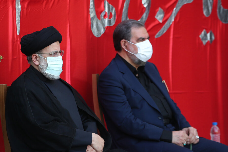 عکس | حضور محسن رضایی و سردار سلامی در مراسم عزدارای نهاد ریاست جمهوری
