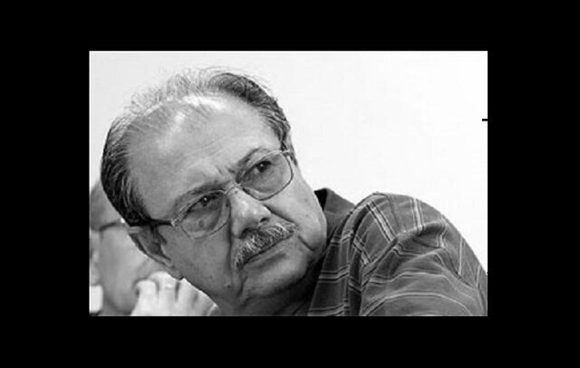 منوچهر طیاب