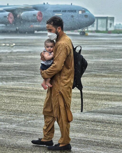پدر و کودک افغان