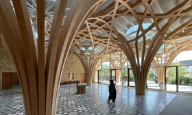 رقابت مسجد چوبی کمبریج با یک پل شگفت‌انگیز برای معتبرترین جایزه معماری انگلستان
