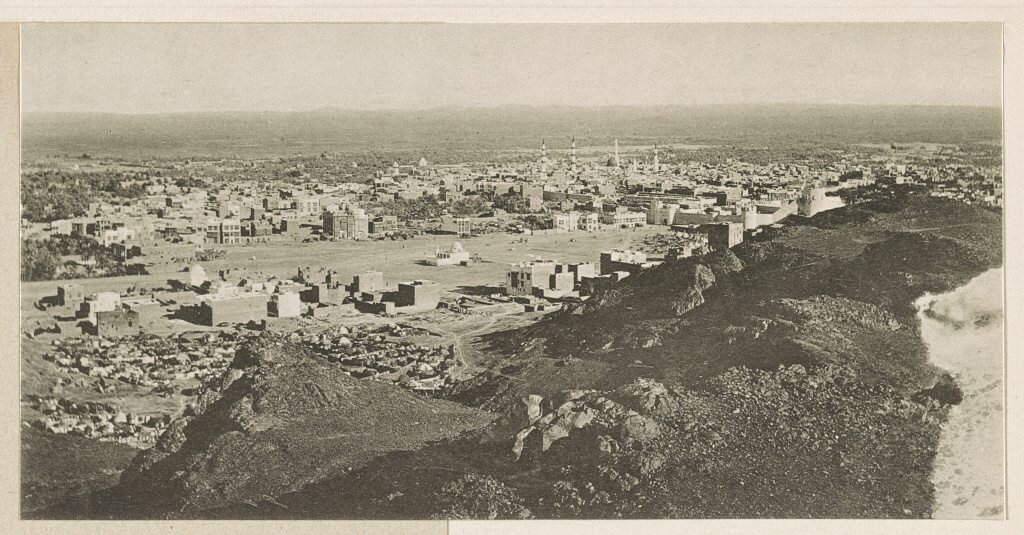 نماي شهر مدينه از ارتفاعات كوه سلع در شمال غرب 1913