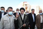 عکس | هدیه ویژه کارکنان نیروگاه بوشهر به رئیسی