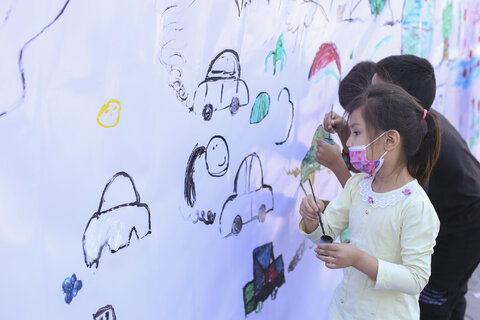 جشنواره بادبادك‌ها به مناسبت روز ملی كودك