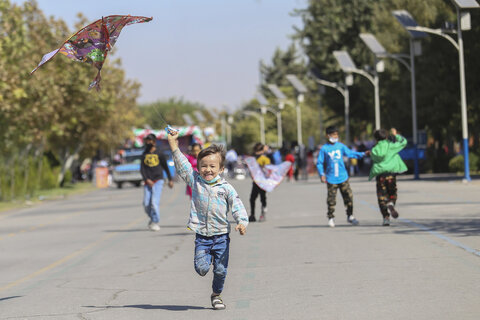 جشنواره بادبادك‌ها به مناسبت روز ملی كودك