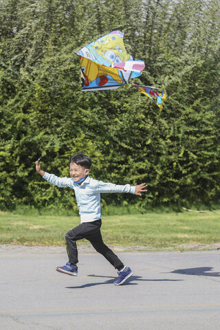 جشنواره بادبادك‌ها به مناسبت روز ملی كودك