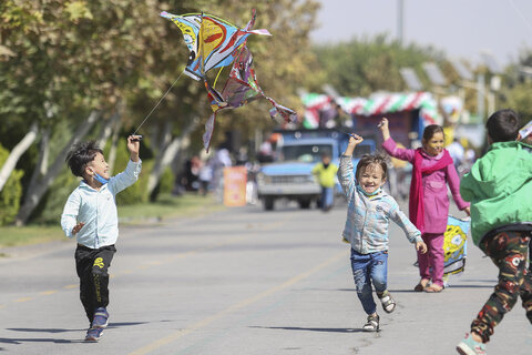 جشنواره بادبادك‌ها به مناسبت روز ملی كودك