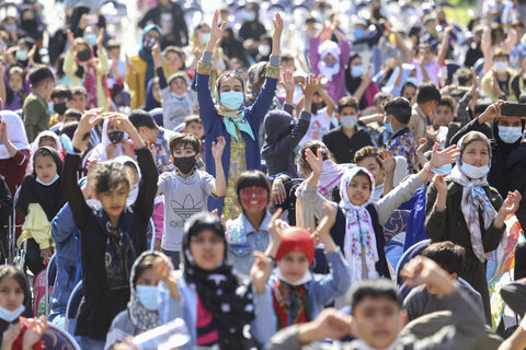 جشنواره بادبادك‌ها به مناسبت روز ملی كودك