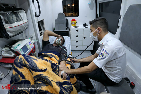 ورود تریلی به 2 واحد تجاری