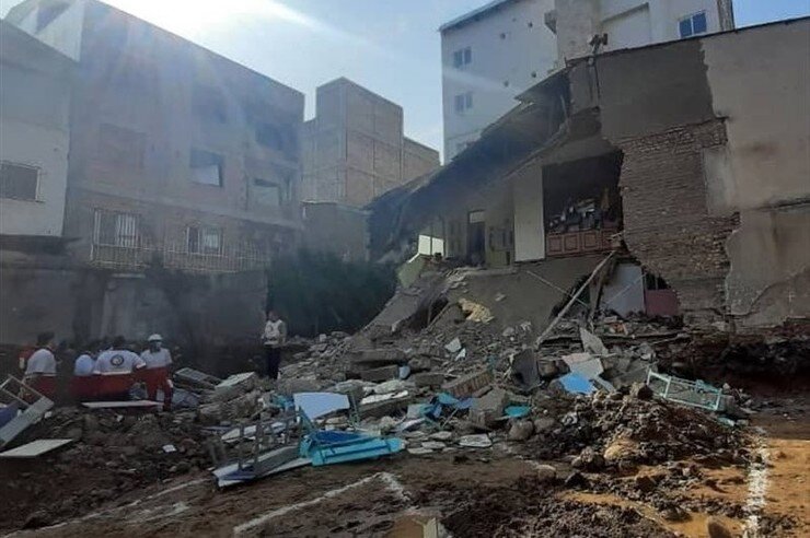 ریزش ساختمان