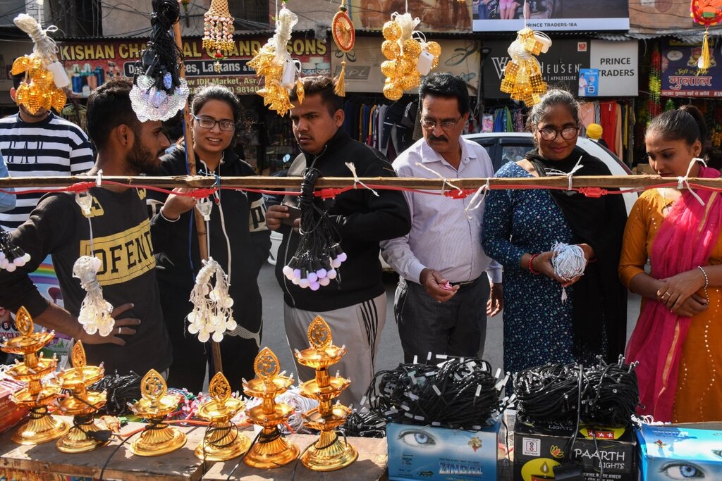 آئين جشنواره ديوالي در هندوستان 