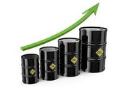نفت در آستانه ثبت بزرگترین رشد سالانه در ۱۲ سال گذشته