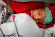 مصائب تمام نشدنی خروج از افغانستان: نوزادی که بعد از تحویل به آمریکایی ها گم شد !