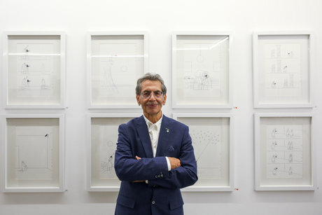 کامبیز درمبخش