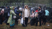 تصاویری از وضعیت وخیم مهاجران پشت مرزهای اتحادیه اروپا